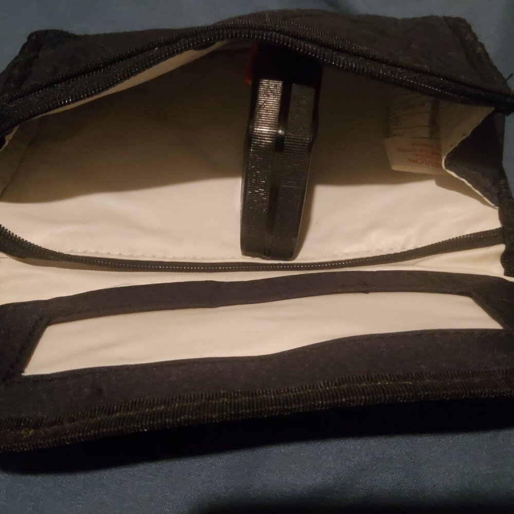 REVLON VINTAGE CASE  RARE  RETIRED - Picture 3 of 6